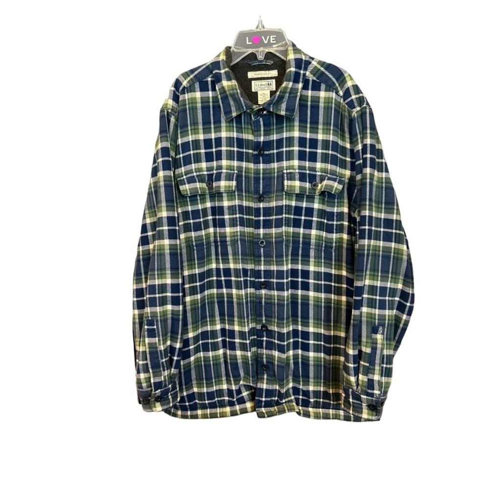 L.L. Bean Fleece Lined Flannel Jacket with Pockets- Size Large